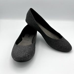 Women’s Black glittery Flats  sz 8